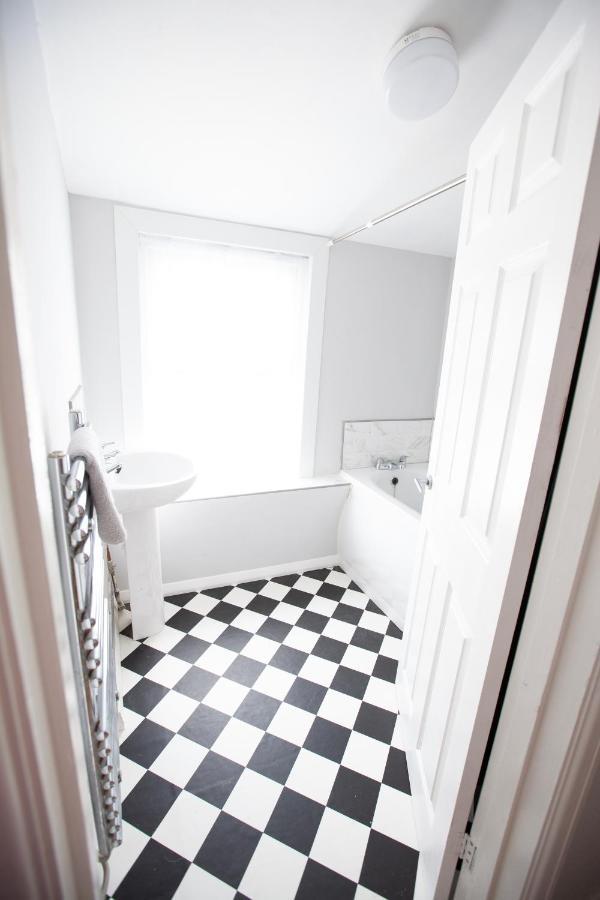 Beach Palace Clacton-on-Sea Bagian luar foto